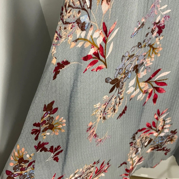 Lulu’s Maxi Dress Fiorire Slate Blue Floral Print Wrap Size XS Romantic Feminine - Picture 14 of 16